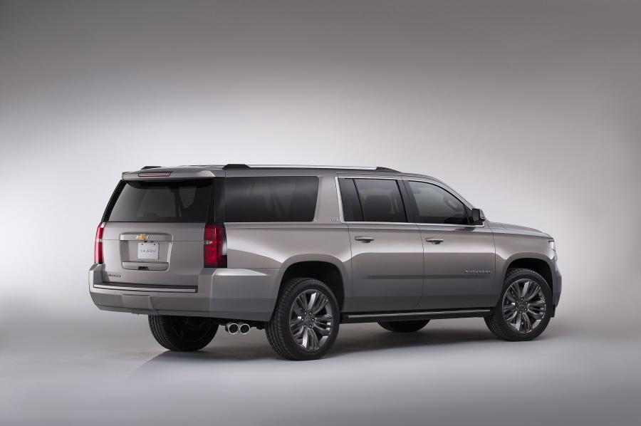  Chevrolet Suburban Premium Outdoors Concept 2014 года  (фото 2 из 7)